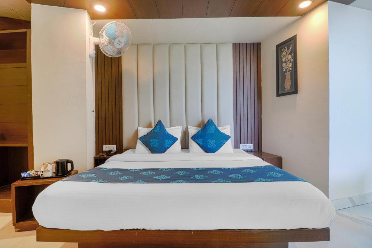 Hotel Silver Line By La Casa موسوري المظهر الخارجي الصورة